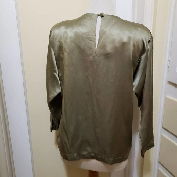 Olive Green Silk Pullover Top by Lisa Anne 1990s Medium - Picture 3 of 7